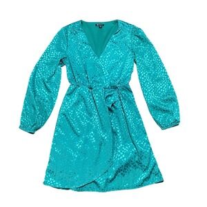 Versona Women's Green Silky Satin Holiday Christmas Mini Dress Medium‎